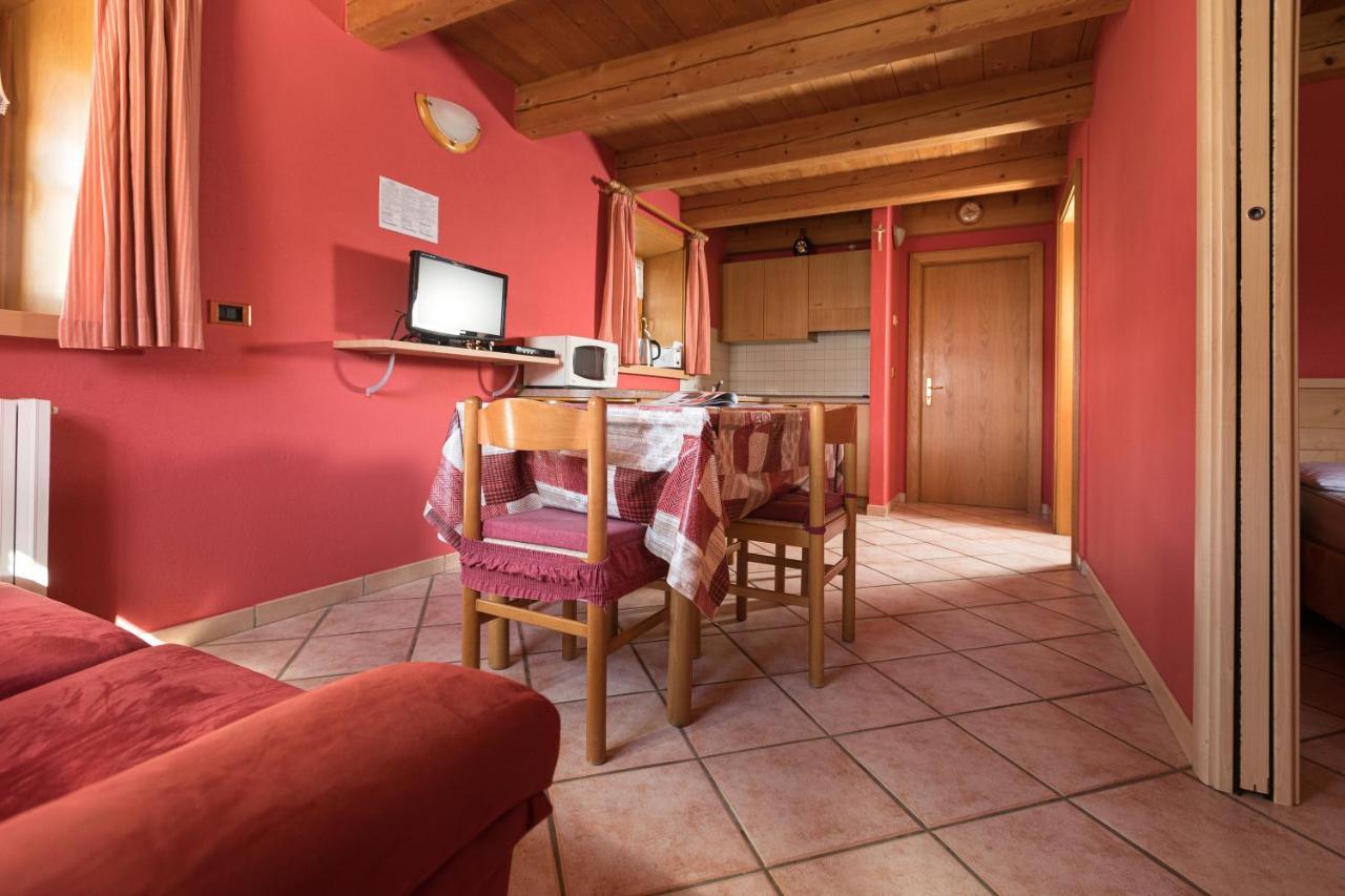 Baita Miralago - Appartamenti Abar Livigno Exteriér fotografie