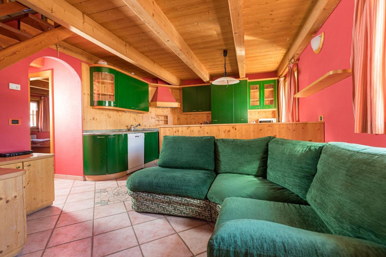 Baita Miralago - Appartamenti Abar Livigno Exteriér fotografie